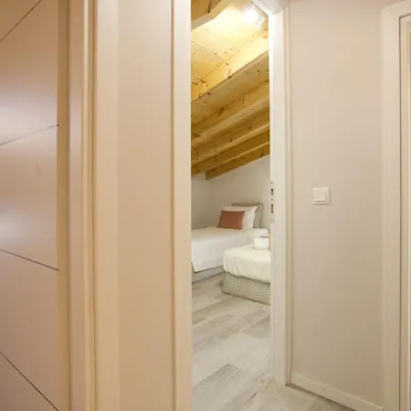 Christiano Apartment